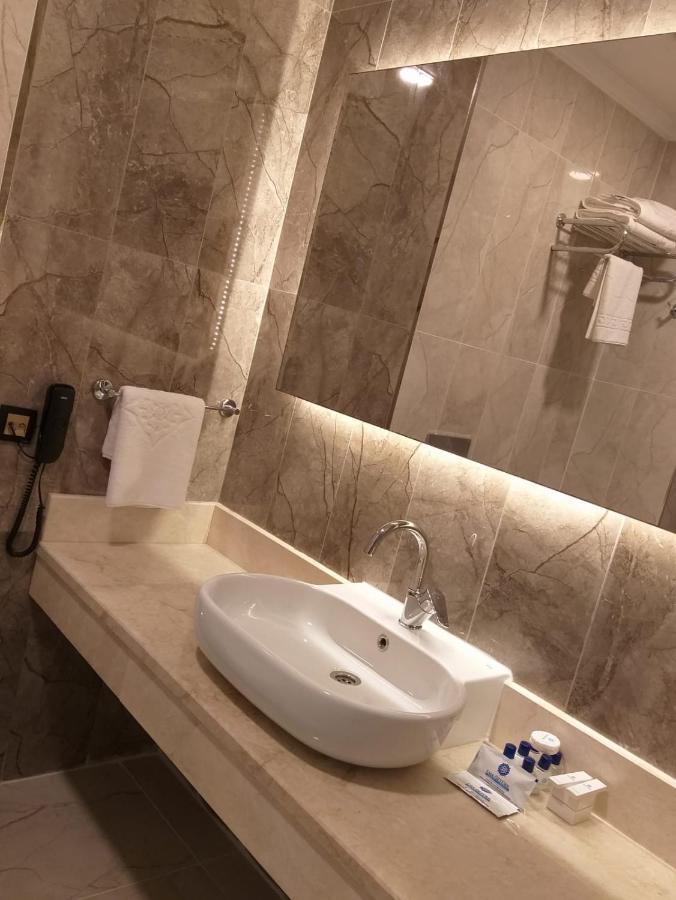 Ema Oeztuerk Thermal Hotel Afyonkarahisar Ngoại thất bức ảnh